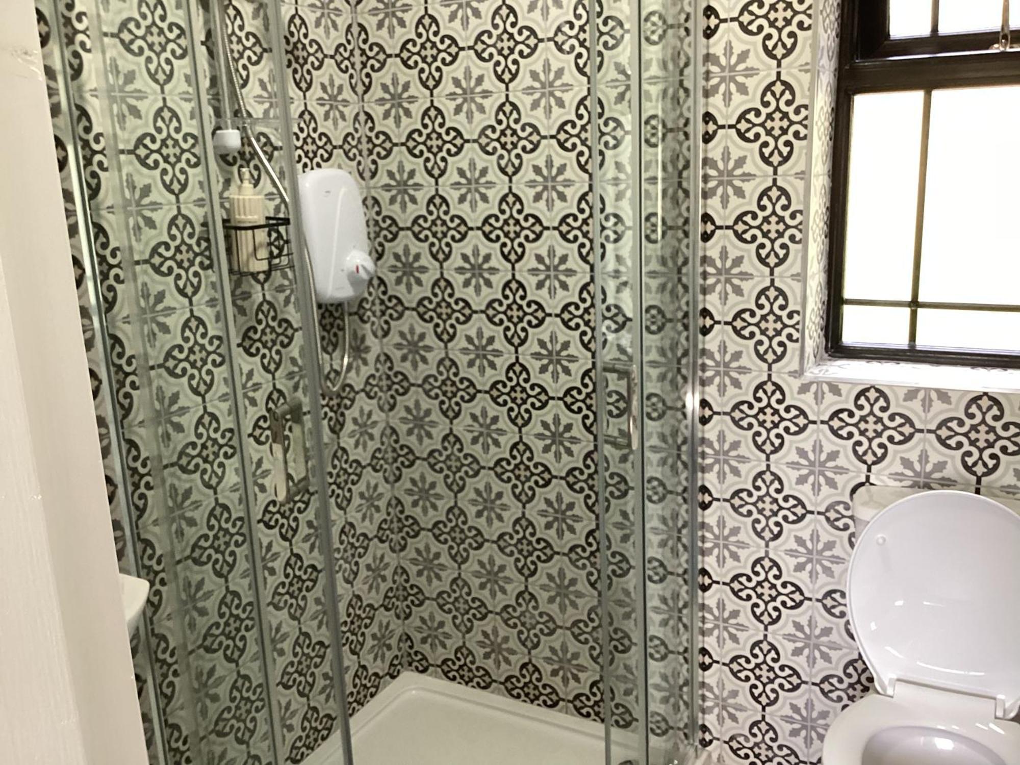 Studio Apartment To Rent Μουλινγκάρ Εξωτερικό φωτογραφία