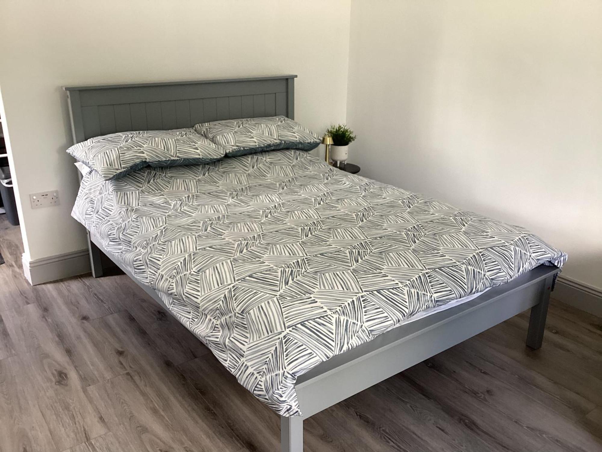 Studio Apartment To Rent Μουλινγκάρ Εξωτερικό φωτογραφία